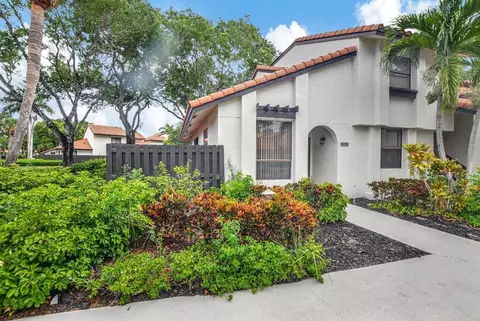 5678 Fox Hollow Dr #A, Boca Raton, FL 33486