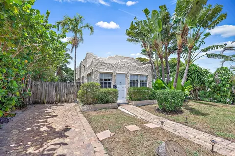 719 Francis St, West Palm Beach, FL 33405