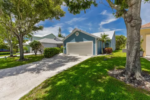 10624 SE Rosemarie, Hobe Sound, FL 33455