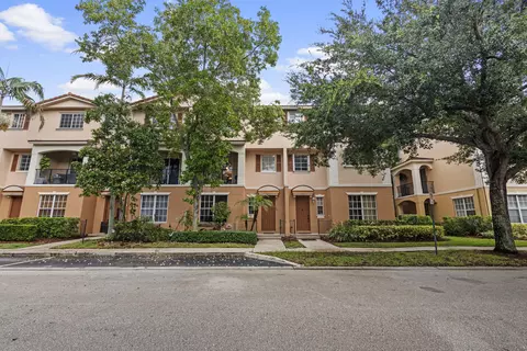 1415 W Wickham, Delray Beach, FL 33445