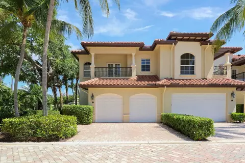 60 Marina Gdns, Palm Beach Gardens, FL 33410