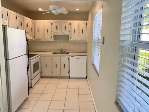 271 Piedmont #F, Delray Beach, FL 33484