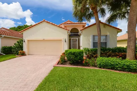 400 NW Sunview Way, Port Saint Lucie, FL 34986