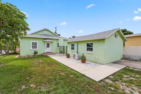 301 N B St, Lake Worth Beach, FL 33460