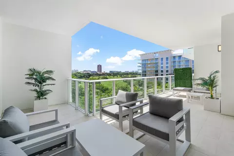 200 SE Mizner Blvd #609, Boca Raton, FL 33432