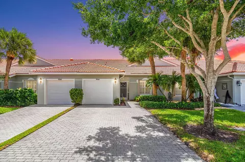 8566 Logia Cir, Boynton Beach, FL 33472