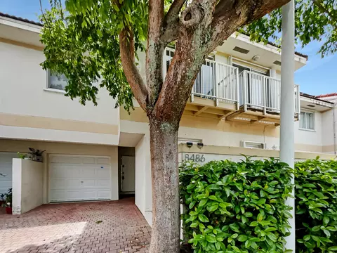 8486 Lagos De Campo, Tamarac, FL 33321