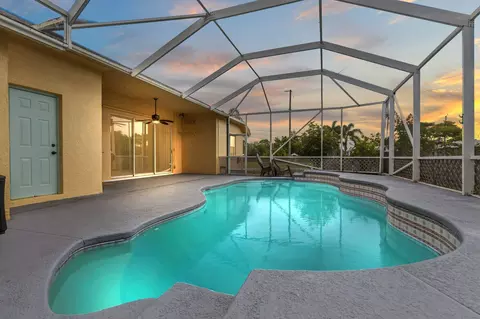 4630 NW Bighorn Ave, Port Saint Lucie, FL 34983