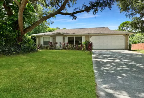 865 17th Ln SW, Vero Beach, FL 32962