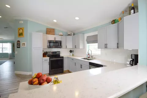 5055 SE Primrose, Stuart, FL 34997 photo 1