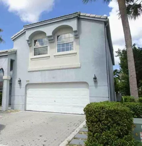 989 NW 156th, Pembroke Pines, FL 33028