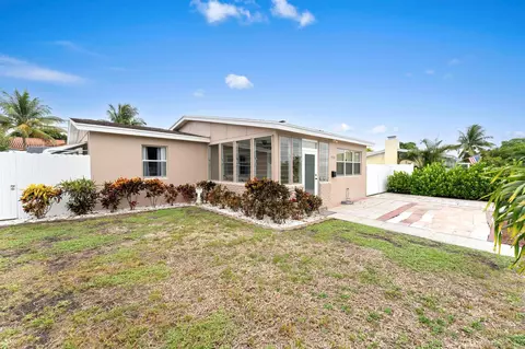 930 Hansen St, West Palm Beach, FL 33405