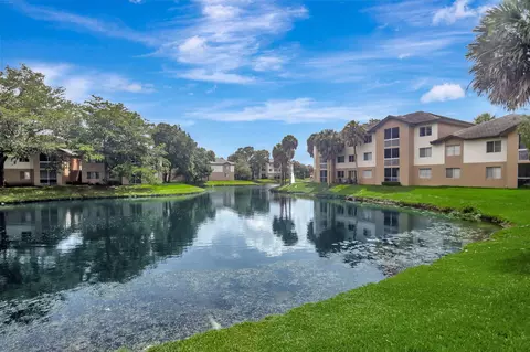 9955 Westview Dr #227, Coral Springs, FL 33076
