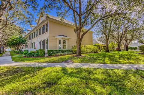 220 Grenada Dr, Jupiter, FL 33458