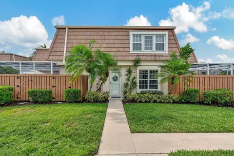 11559 Winchester Dr #32 D, Palm Beach Gardens, FL 33410