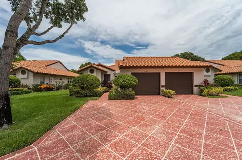 6387 Mill Pointe Cir, Delray Beach, FL 33484