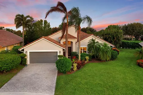 6080 Golf Villas Dr, Boynton Beach, FL 33437
