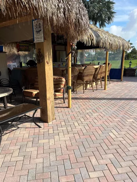 406 NW Chipshot Ln, Port St Lucie, FL 34986