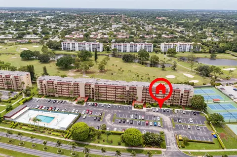 3661 Via Poinciana #112, Lake Worth, FL 33467