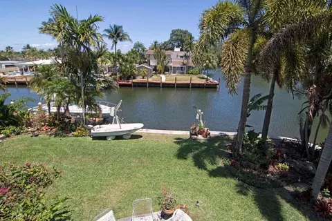 906 Nautilus, Dania Beach, FL 33004