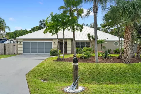 117 NE Naranja Ave, Port Saint Lucie, FL 34983