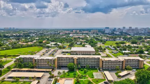 555 NW 4th Avenue Ave #219, Boca Raton, FL 33432