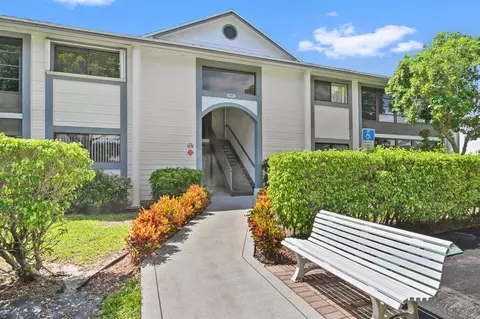 15445 Lakes Of Delray Blvd #206, Delray Beach, FL 33484