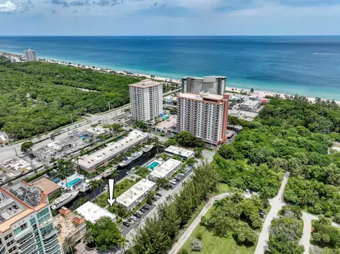 901 N Birch Rd #D6, Fort Lauderdale, FL 33304