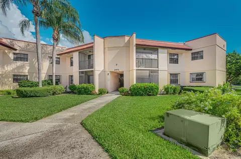 2069 NE Collins Cir #7-30, Jensen Beach, FL 34957