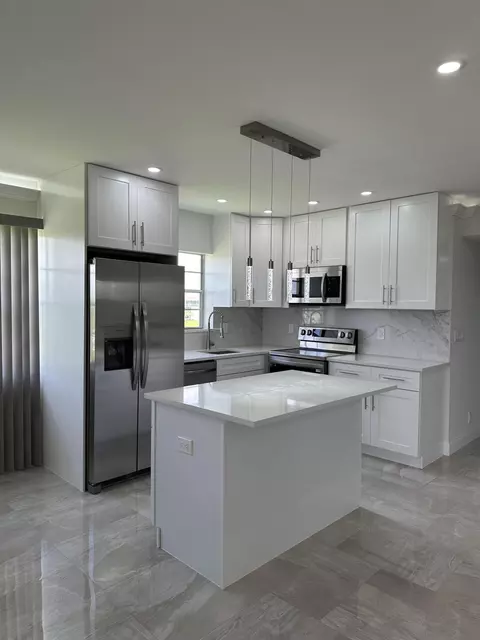 Undisclosed, Boca Raton, FL 33434