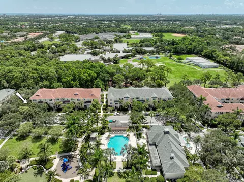 245 Murcia Dr #201, Jupiter, FL 33458