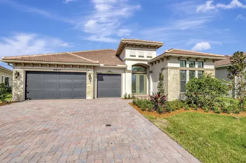 8849 Bastille Cir W, Parkland, FL 33076