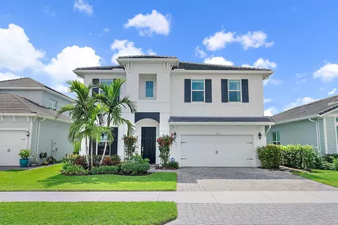 4751 SW Ardsley Dr, Stuart, FL 34997