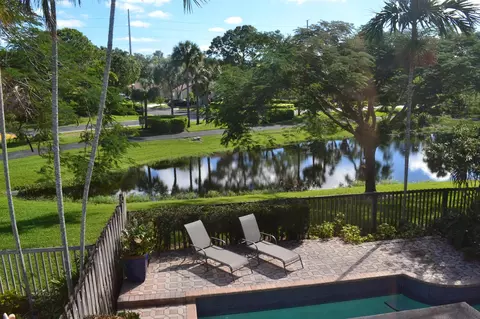 5600 Amersham Way, Boca Raton, FL 33486