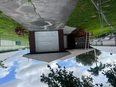 135 NW 9th Ave, South Bay, FL 33493