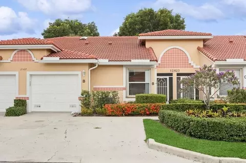 12527 Crystal Pointe Dr #B, Boynton Beach, FL 33437