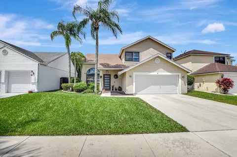 23107 Sunfield Dr, Boca Raton, FL 33433