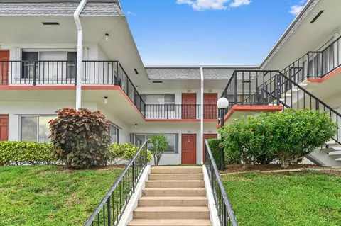 3120 Cynthia Ln #206, Lake Worth Beach, FL 33461