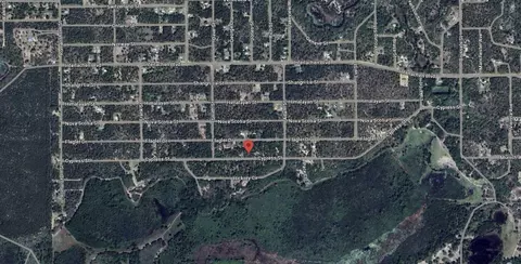 214 Cypress St, Interlachen, FL 32148