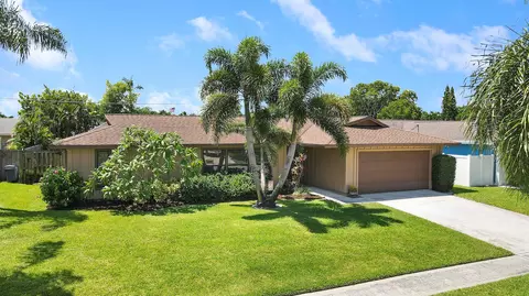 4196 Wingo St, Jupiter, FL 33469