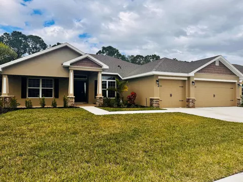 8764 Waterstone Blvd, Fort Pierce, FL 34951