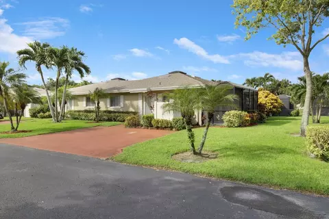 8776 Tyrone Ter, Boca Raton, FL 33496