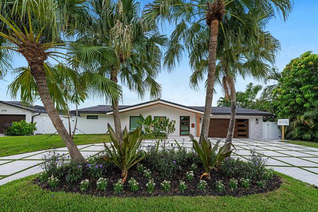 2712 NE 12th St, Pompano Beach, FL 33062