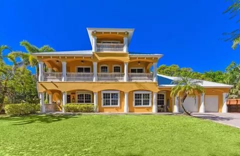 8073 S Indian River Dr, Fort Pierce, FL 34982