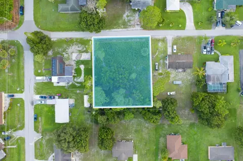 lot Apt 15 Avenue J, Fort Pierce, FL 34950
