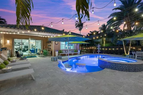 8284 Triana Point Ave, Boynton Beach, FL 33473