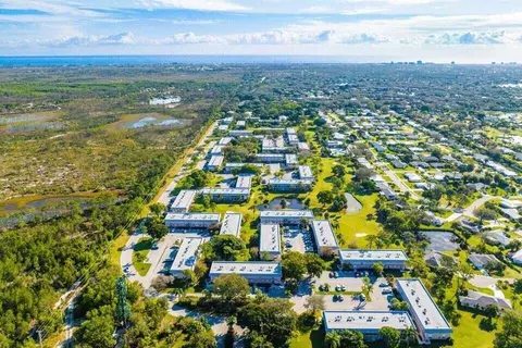 18081 SE Country Club Dr #246, Jupiter, FL 33469