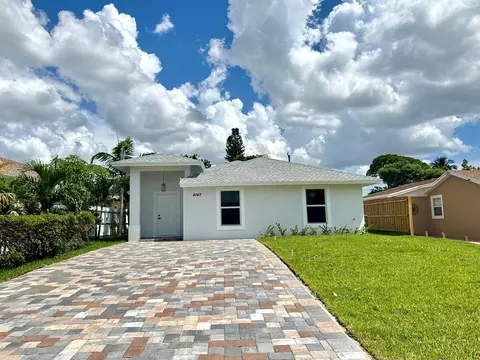 4147 Success St, West Palm Beach, FL 33406
