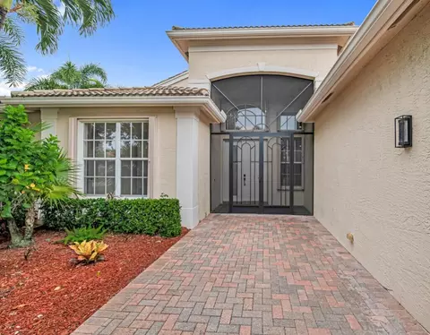 8682 Tierra Lago Cv, Lake Worth, FL 33467