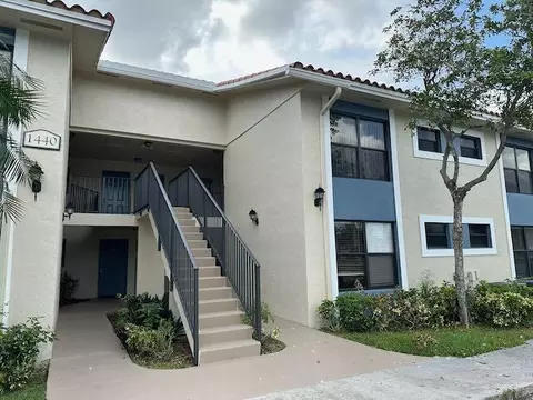 1440 Lake Crystal Dr #H, West Palm Beach, FL 33411